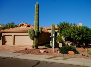 492 W Champagne Dr, Chandler, AZ 85248