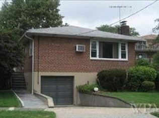 245 Hyatt Ave, Yonkers, NY 10704