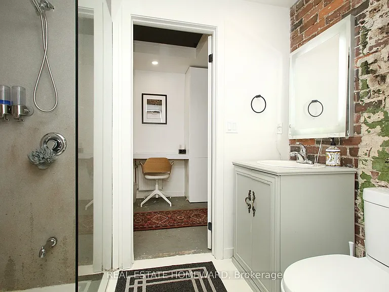 147 Boston Ave — Photo 13