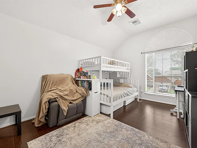 2910 Barton Meadow Ln — Photo 28