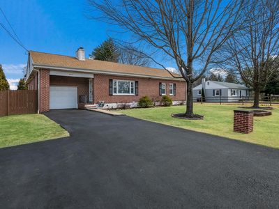 11 Catherine Ave, Doylestown, PA, 18901