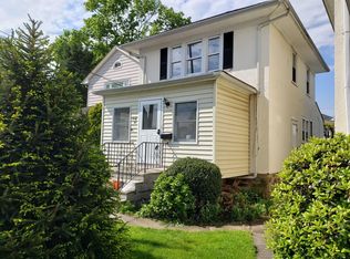 32 Pratt St, New Rochelle, NY 10801