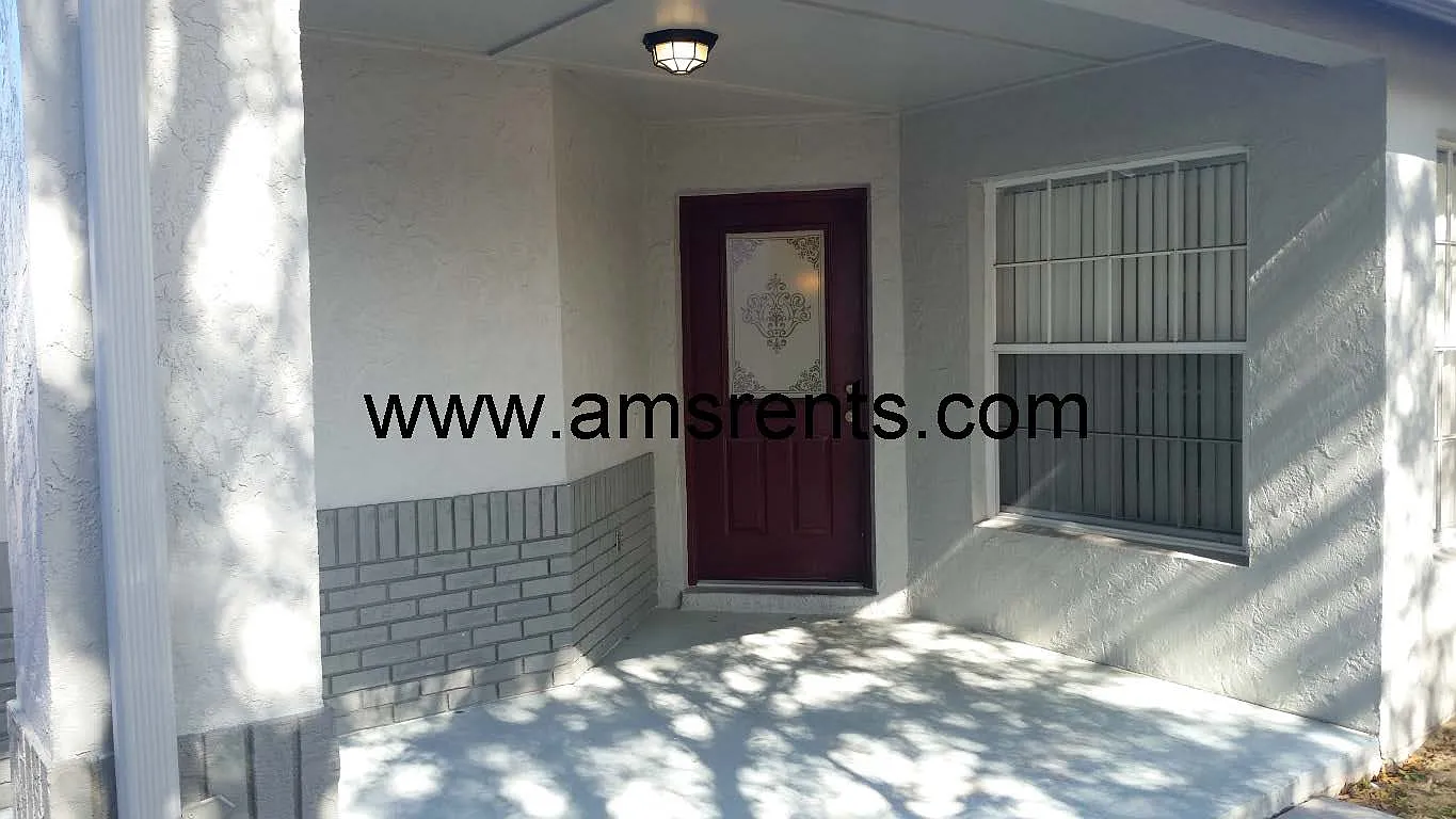 3 bed, 1225 sqft, $1,775 — Photo 4