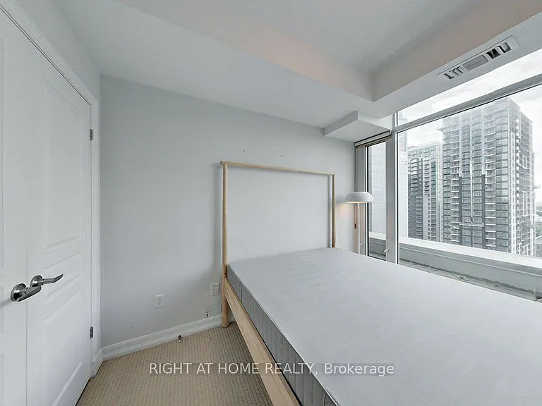 238 Besserer St #1406 — Photo 23