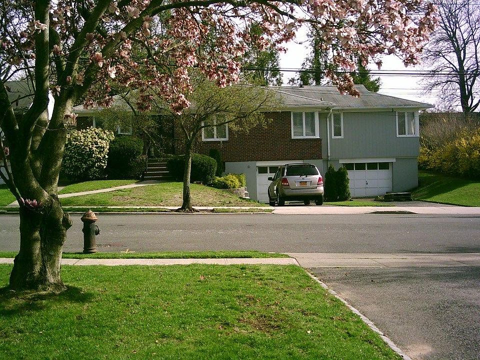 1st image of 28 Potter Ave
