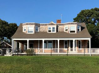 1 Sheppard St, Westhampton Beach, NY 11978