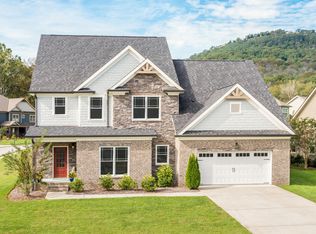 8782 Knolling Loop #44, Ooltewah, TN 37363