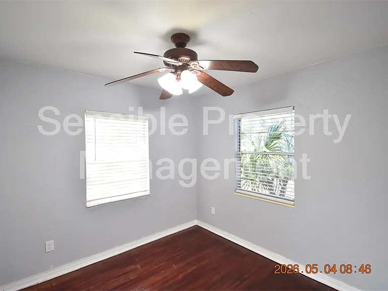 2801 Sanders Dr — Photo 23
