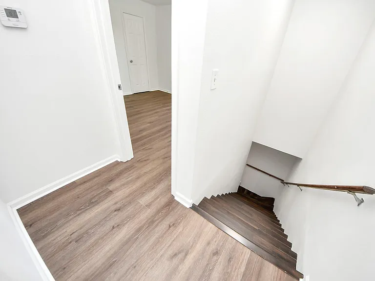 12068 Beechnut St #C — Photo 24