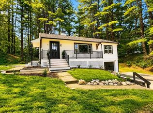 9 Bridge St, Medfield, MA 02052