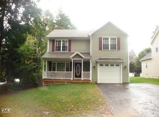 265 Alexander Ave, Bridgeport, CT 06606