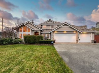 3914 Spyglass Dr NE, Tacoma, WA 98422