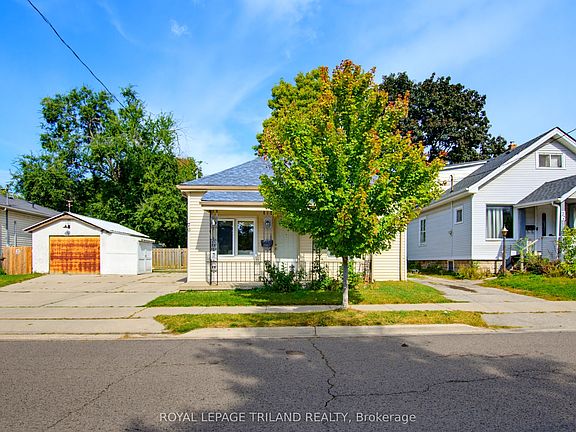 2nd image of 70 Homan St