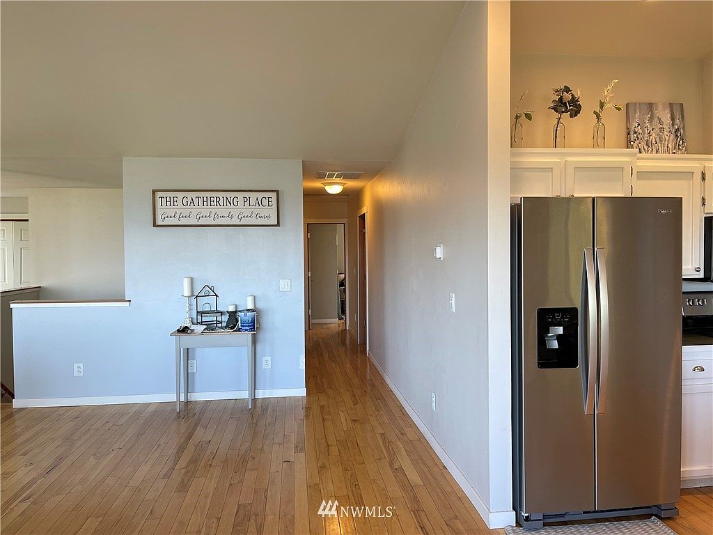 Oak Harbor, WA 98277