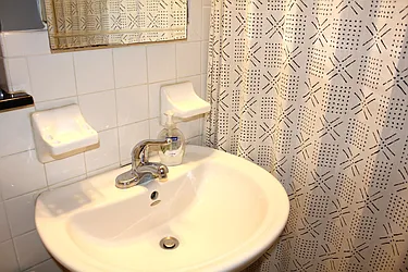 Sold by Meraki Realty LLC