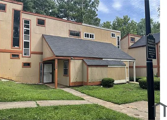 3392 Columbia Trce