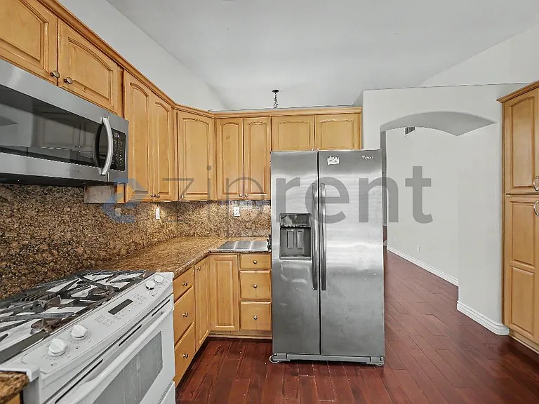 1477 Sappanwood Ave — Photo 15
