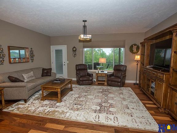 5th image of 6234 S 85th Ct