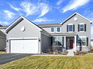 164 Reston Ln, Gilberts, IL 60136