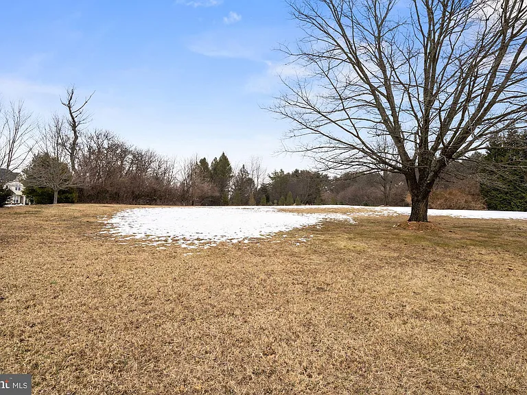 22929 Frederick Rd #UTILITIES INCLUDED — Photo 13
