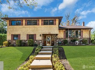 19 Baumer Rd, Sayreville, NJ 08872