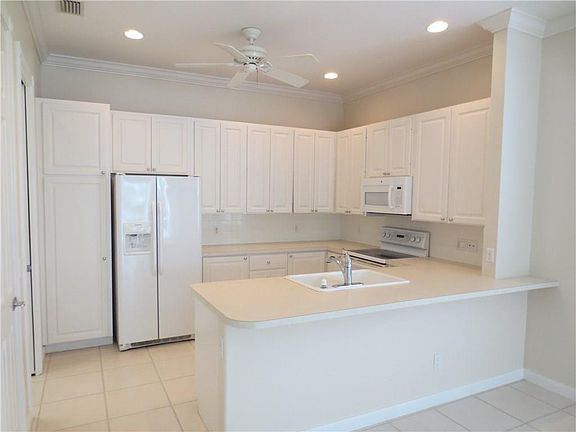 4th image of 8508 SW Cruden Bay Ct