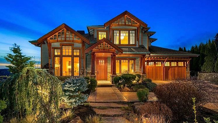 1st image of 826 Lady Bird Ln