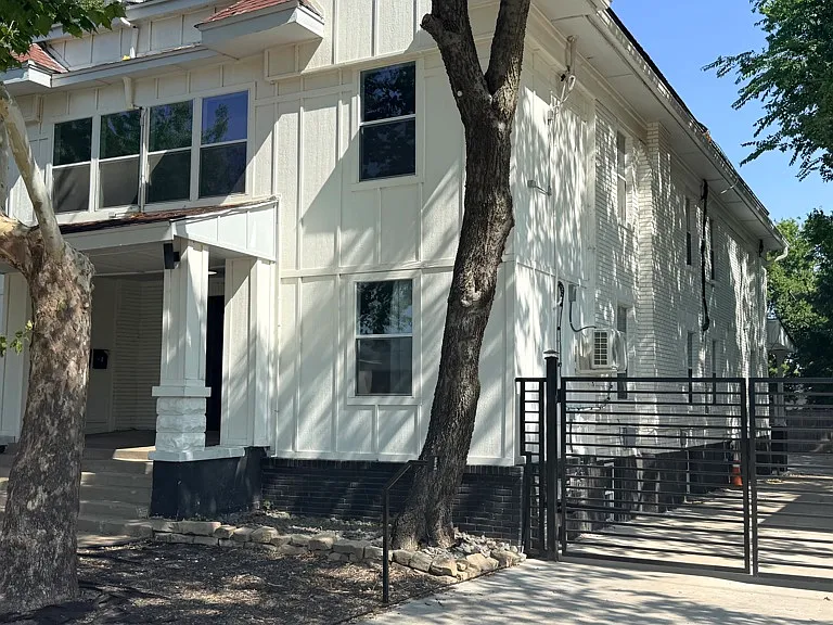 1231 NW 33rd St #6 — Photo 19