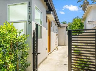 17415 Keswick St, Northridge, CA 91325