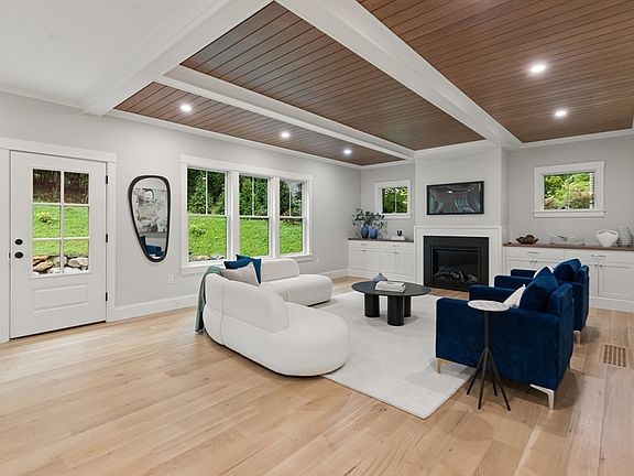 3rd image of 30 Harness Ln