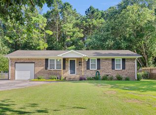 529 W Grantham Rd, New Bern, NC 28562