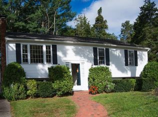 18 Meetinghouse Ln, Marshfield, MA 02050