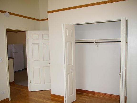 5th image of 104 N Benton St #308