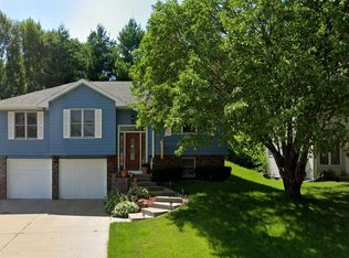2851 S Saint Marys St, Sioux City, IA 51106
