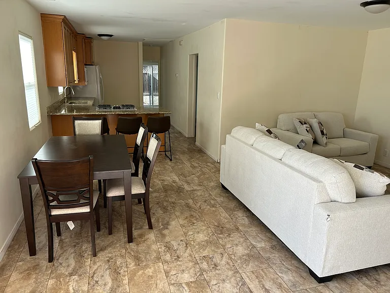 1509 Ximeno Ave — Photo 3