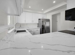 865 Shadyoak Dr, Santa Rosa, CA 95404