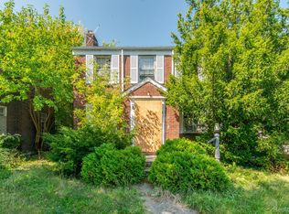 10537 Nottingham Rd, Detroit, MI 48224