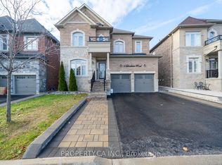 4 Landview Rd, Brampton, ON L6P4G4