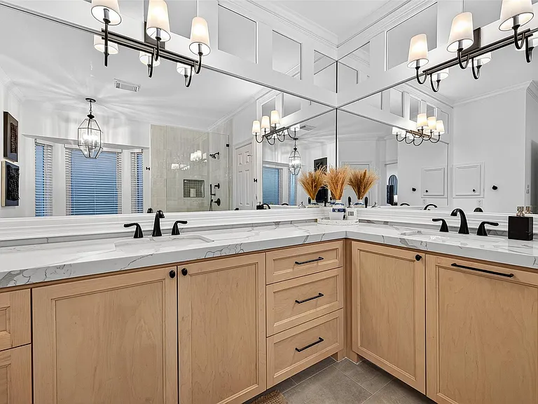 22115 Mission Hills Ln — Photo 41