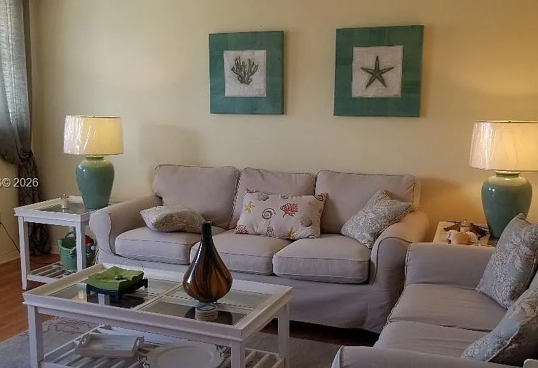1801 S Treasure Dr #302 — Photo 7
