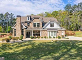 49 Hodges St, Newnan, GA 30263