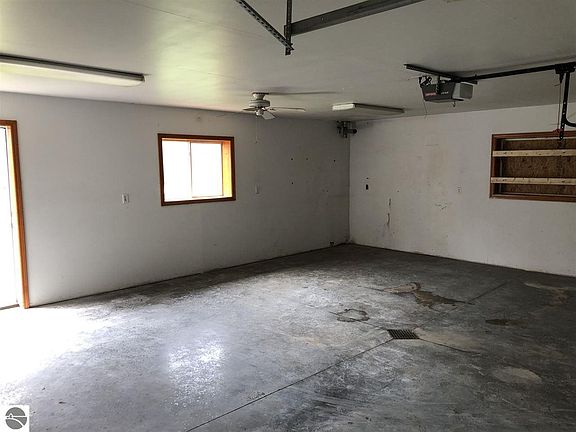 3rd image of 5973 Schafin Dr