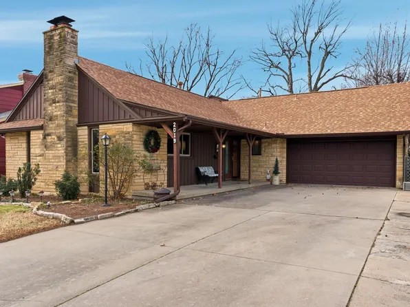 2019 N Westridge Dr, Wichita, KS 67203