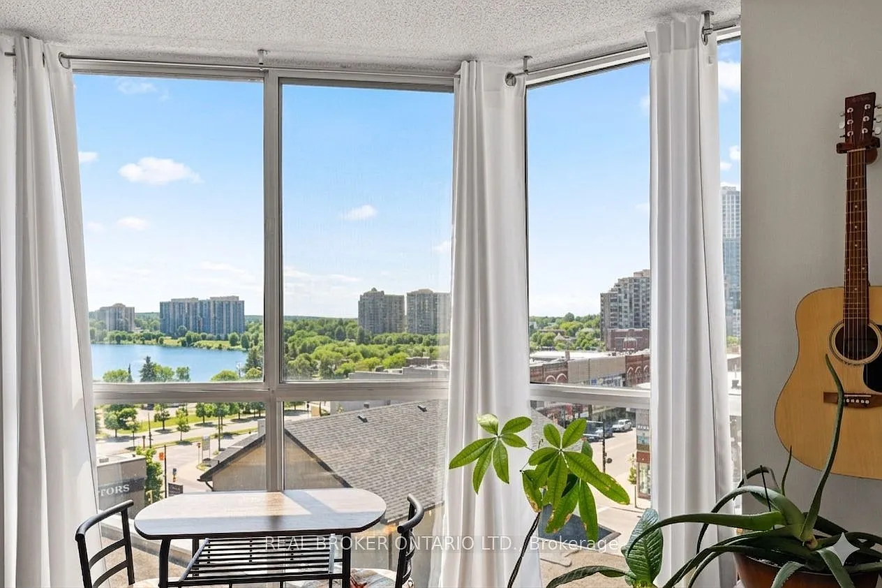 2 bed, $2,350 — Photo 3