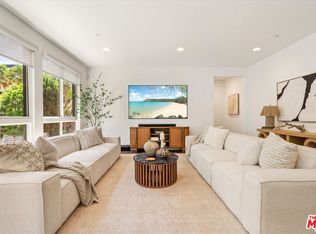 #12883 W Runway Rd. #1, Playa Del Rey, CA 90094