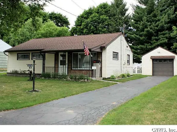 109 Sunrise Ter, Liverpool, NY 13088