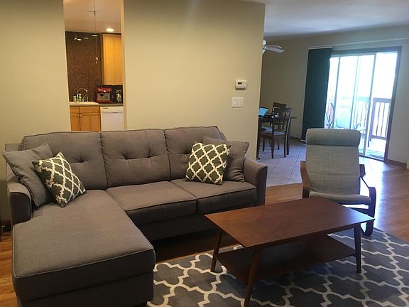 3rd image of 744 Dempster St