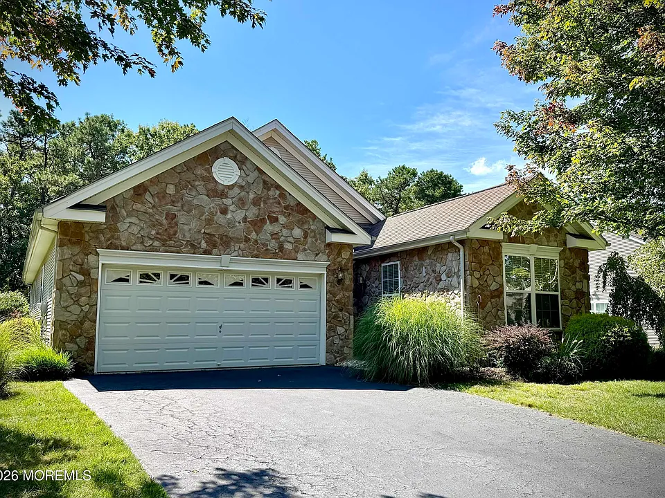 105 Golf View Dr