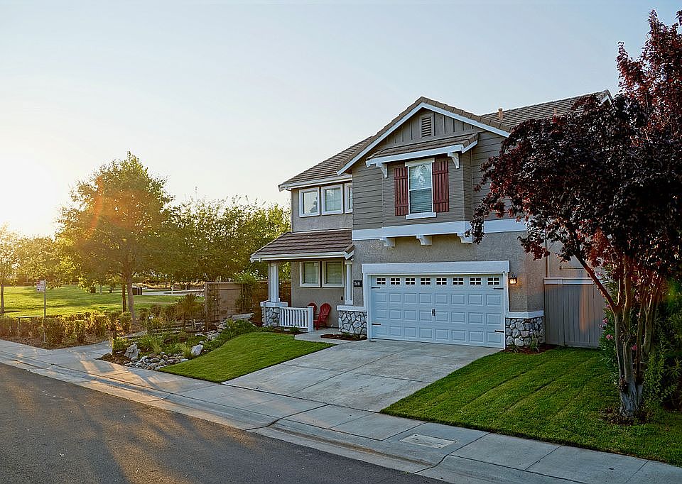 1st image of 4751 Windsong St