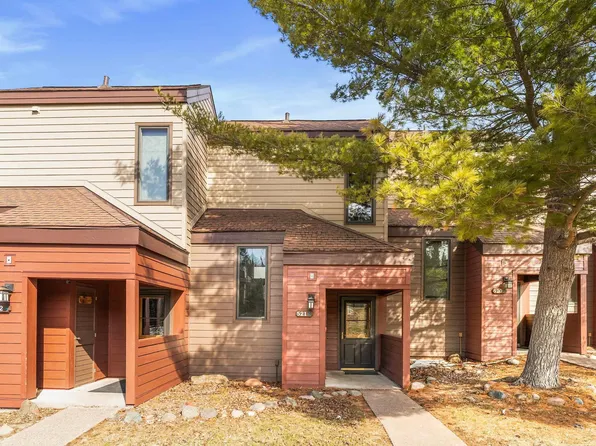 521 Moose Mountain Dr #A, Lutsen, MN 55612